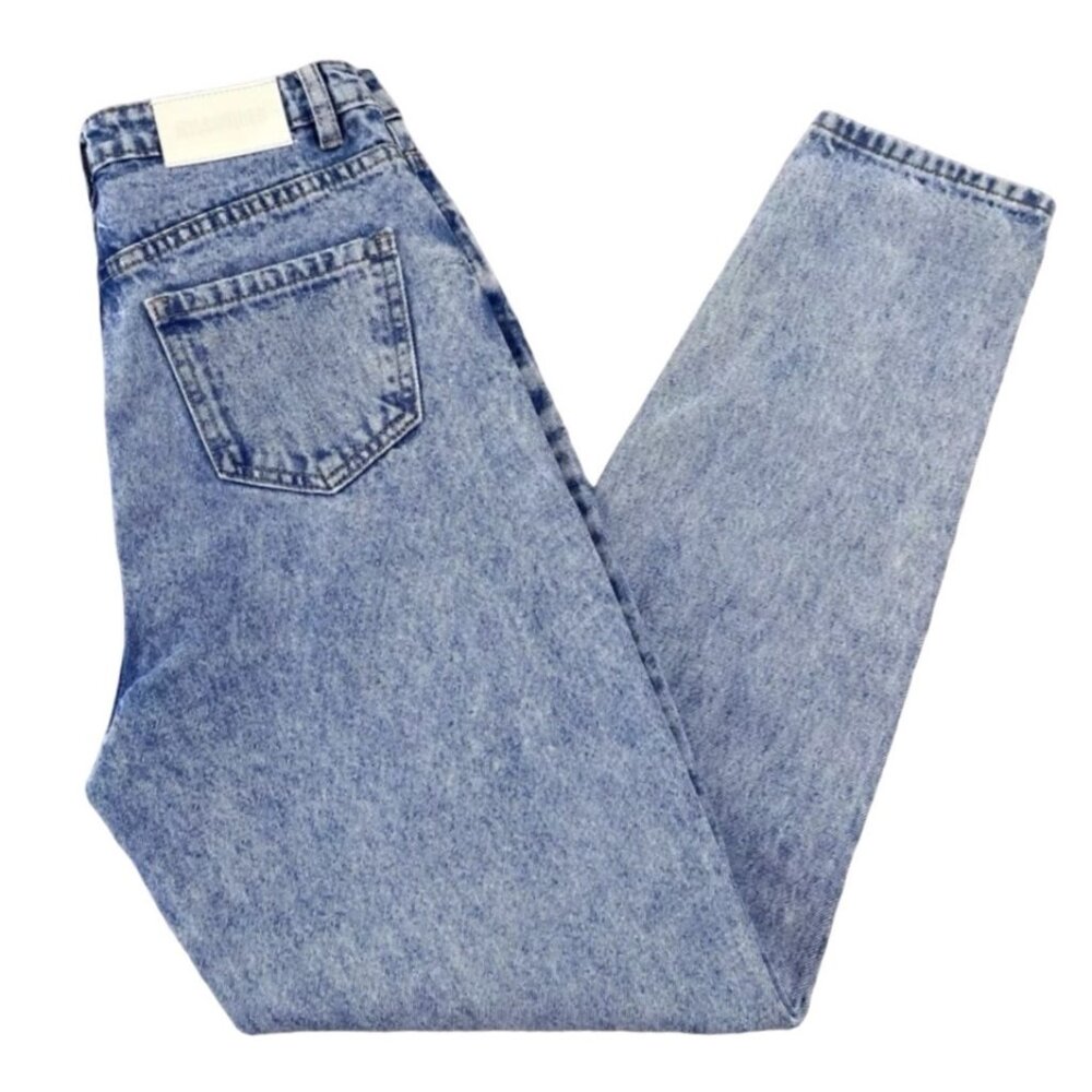 MISSGUIDED Riot high rise medium blue acid wash mom jeans 8 NWOT